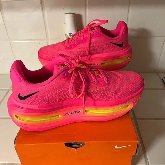 Nike Vomero Premium - Picture 4 of 8